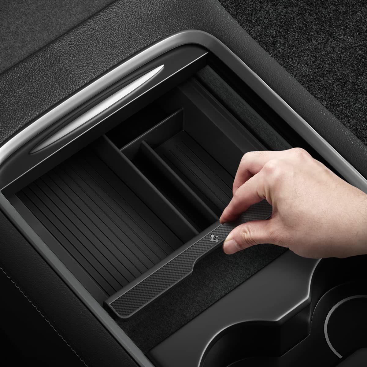Spigen センターコンソールオーガナイザートレイ 2021-2023 Tesla Model 3/Y用 インテリアアクセサリー フロック加工アームレスト隠しカビー引き出し収納ボックス コインとサングラスホルダー付き 