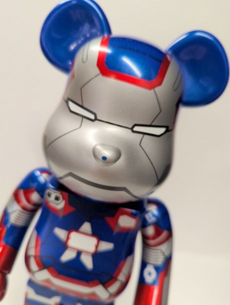 MEDICOMTOY BE@RBRICK IRON PATRIOT 400% IRON PATRIOT BE@RBRICK 400