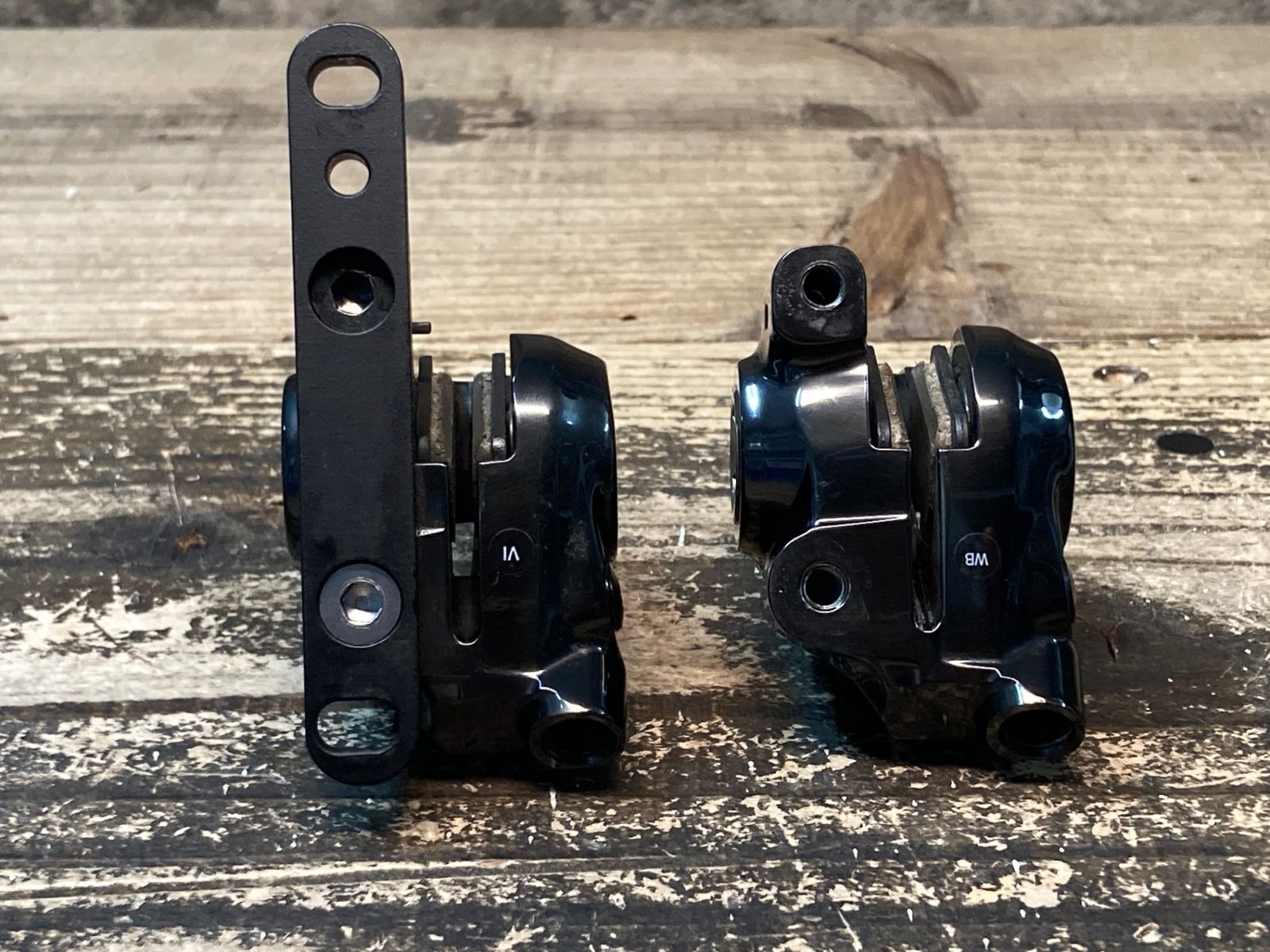 IZ266 シマノ SHIMANO デュラエース DURA-ACE BR-R9270 油圧