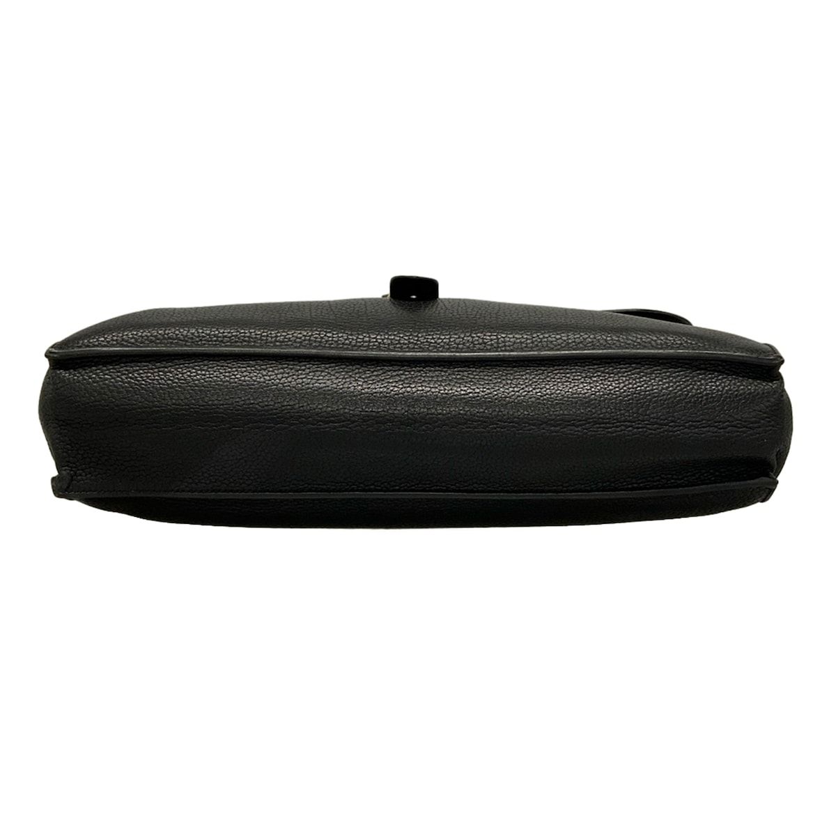 黒 シルバー金具