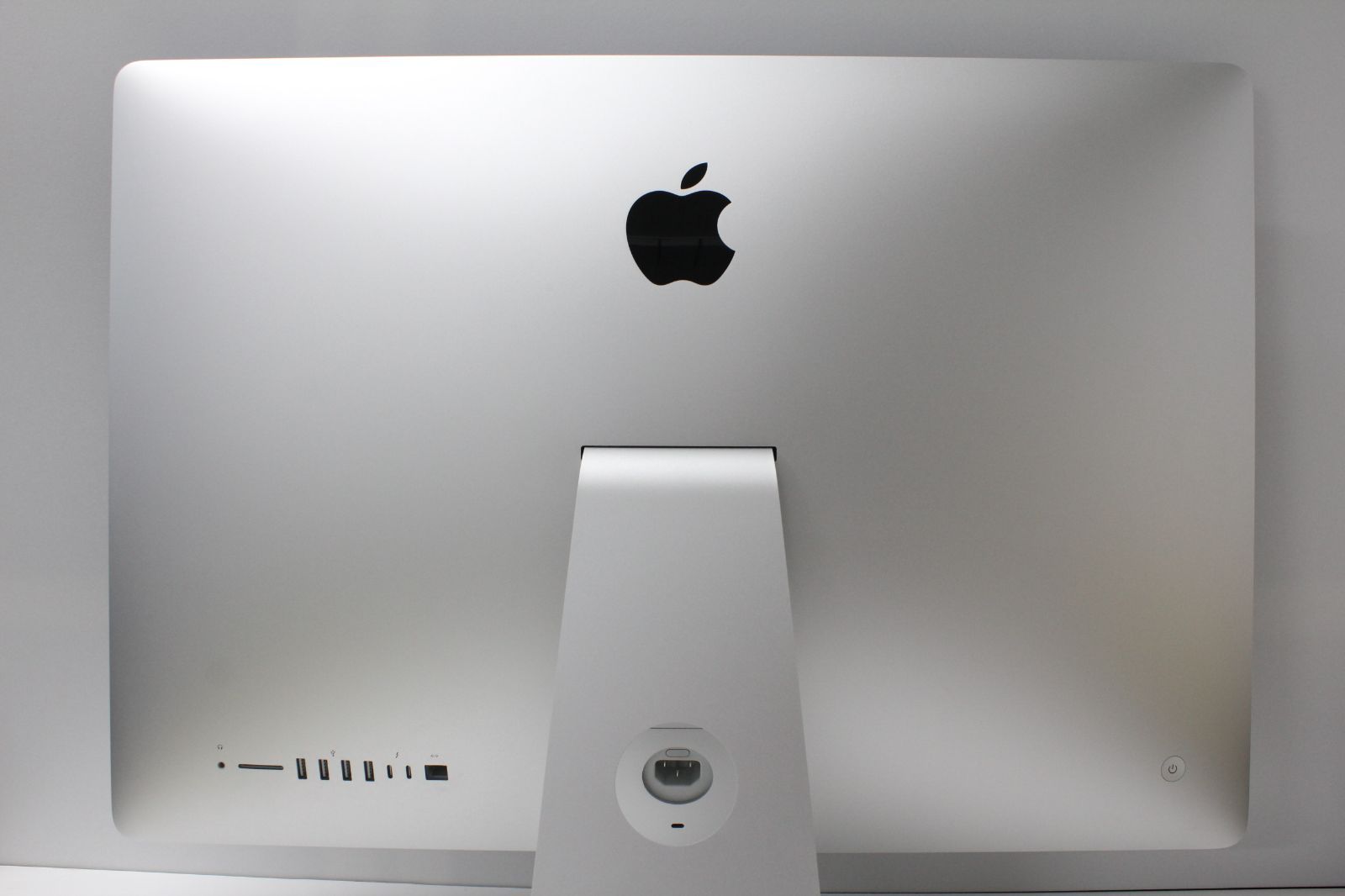 iMac（Retina 5K,27インチ,2019）256GB/40GB〈MRQY2J/A〉④