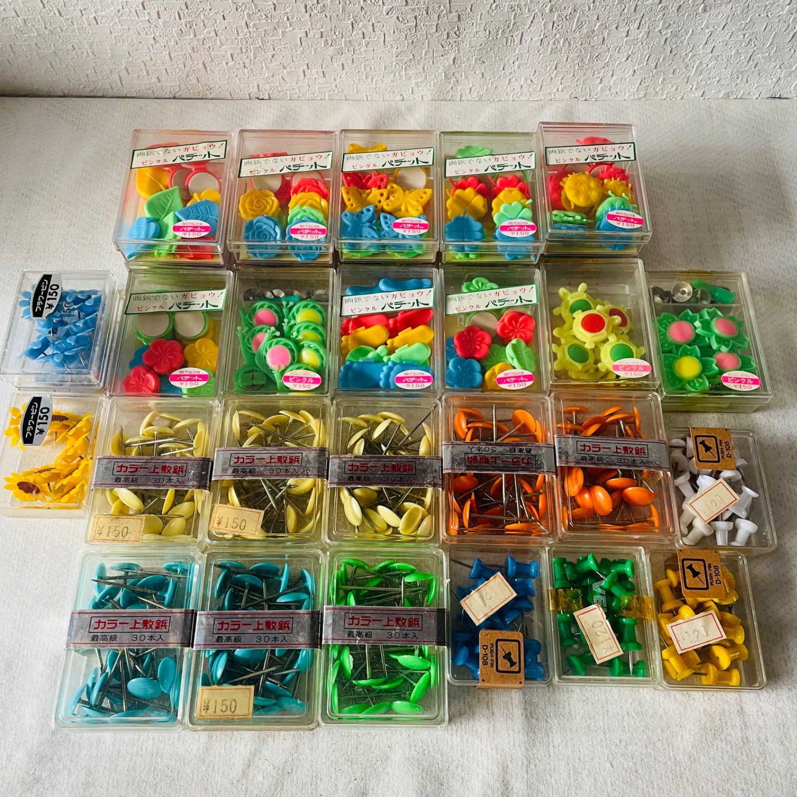 未使用品】画鋲 まとめ売り 31箱 昭和レトロ パチット フラワー