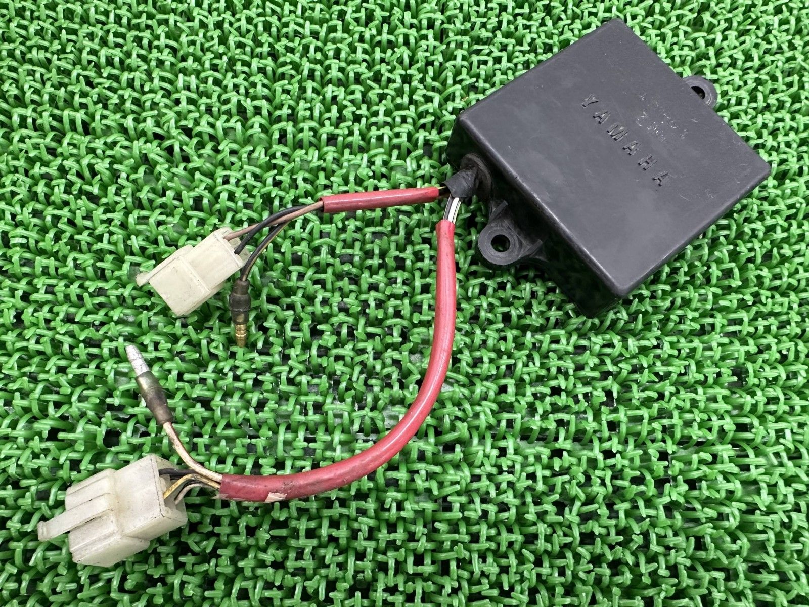 SDR200 YPVSコントロールユニット ヤマハ 純正 2TV YPVSコントローラー 排気デバイス DT200R 37F 機能的問題なし Iv