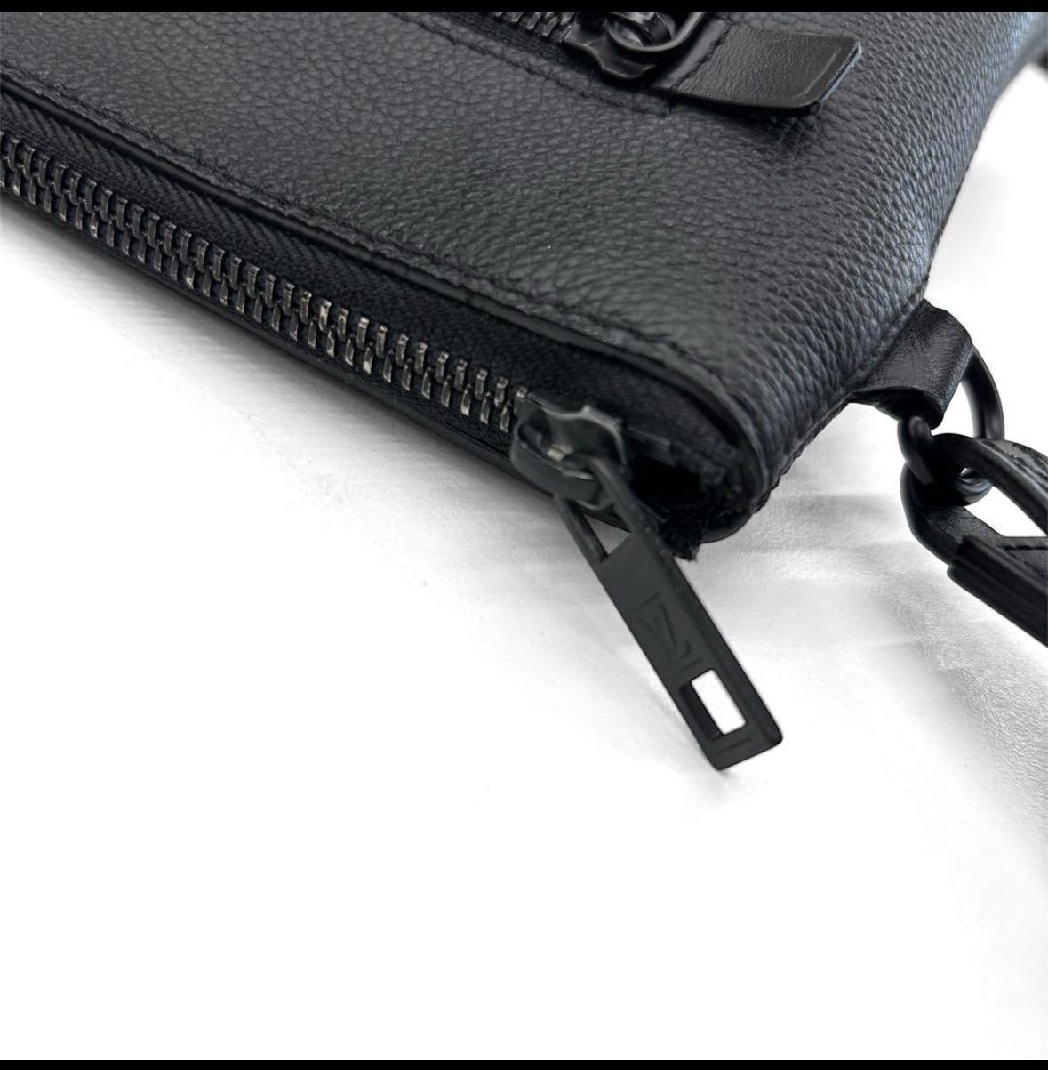 クラッチバッグ