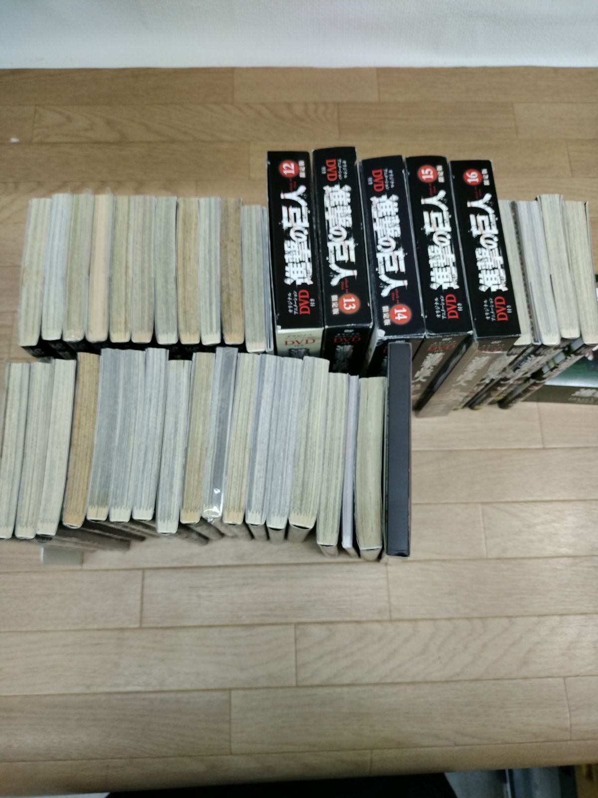 ☆進撃の巨人 1巻～34巻 全巻+DVD付き限定版・小説・特装版など