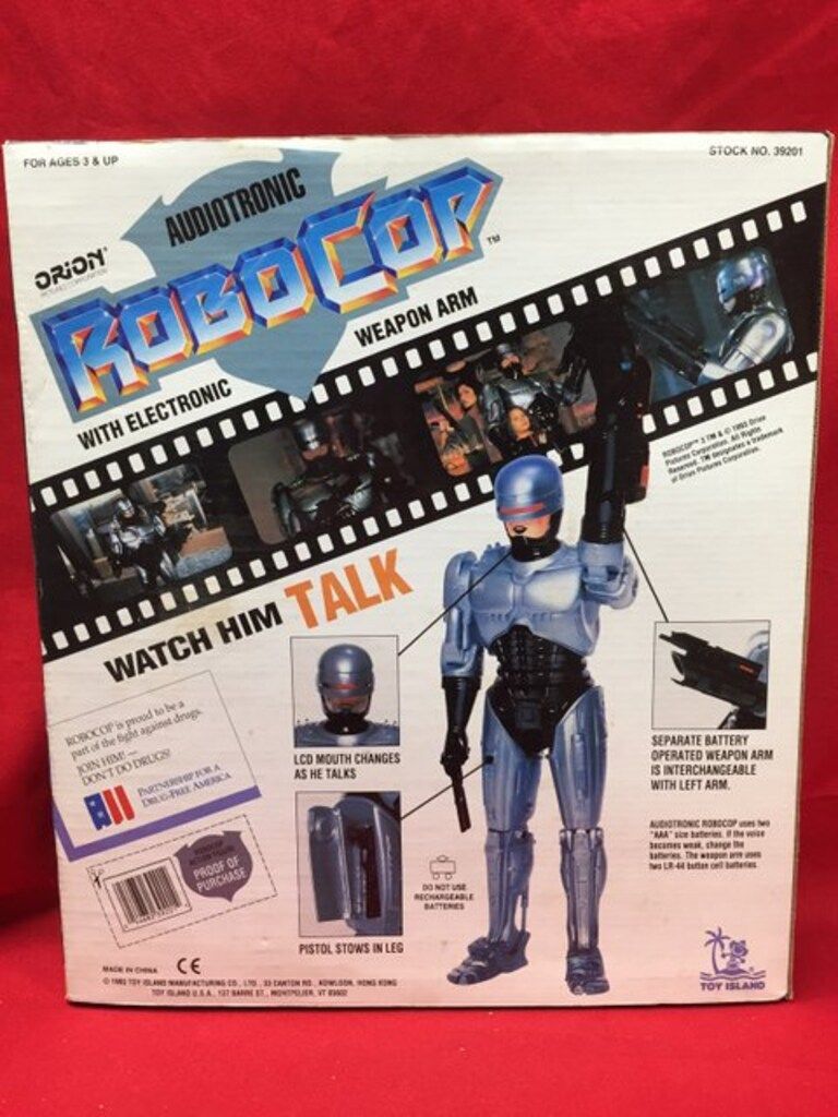ロボコップ　AUDIOTRONIC ROBOCOP WATCH HIM TALK 11341 New in Catalog Box Audiotonic Talking Robocop 12