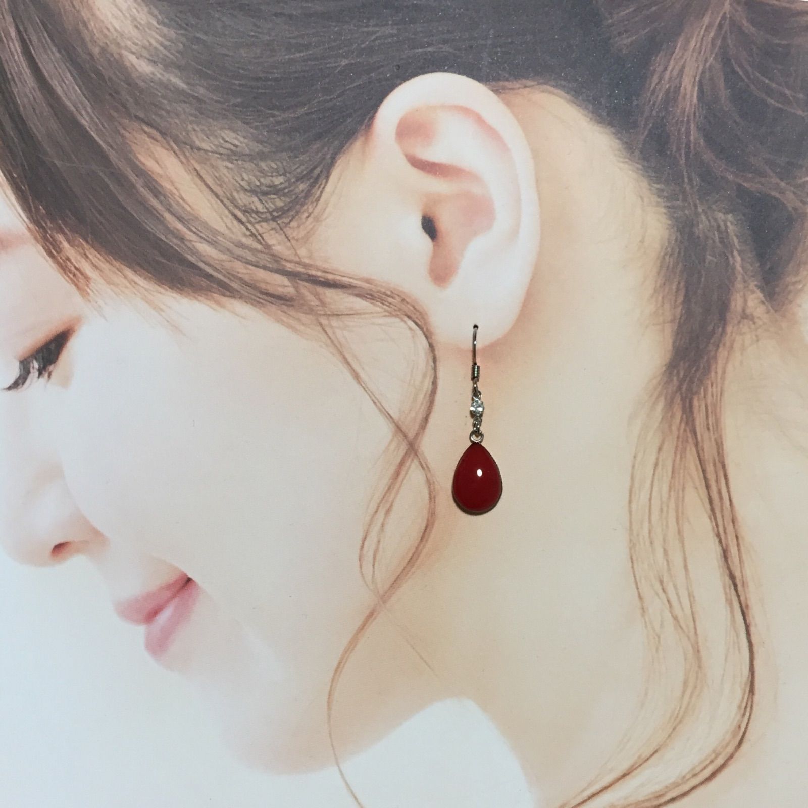 レッド】雫ピアス/イヤリング(金具交換無料) - メルカリ