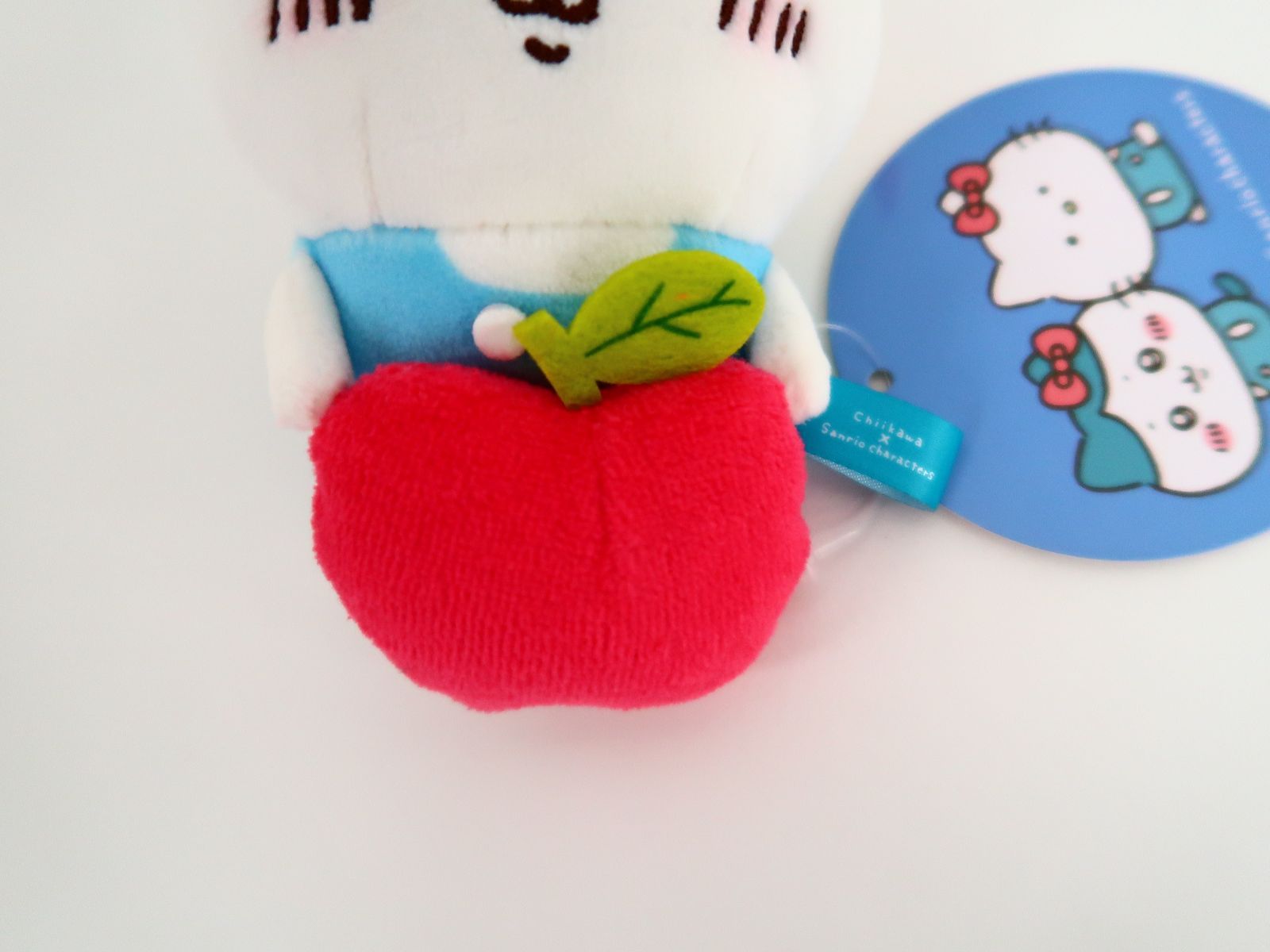 サンリオ デスクトップから見守るひっかけぬいぐるみ ハチワレ ハローキティ ちいかわ×サンリオキャラクターズ デスクトップから見守る