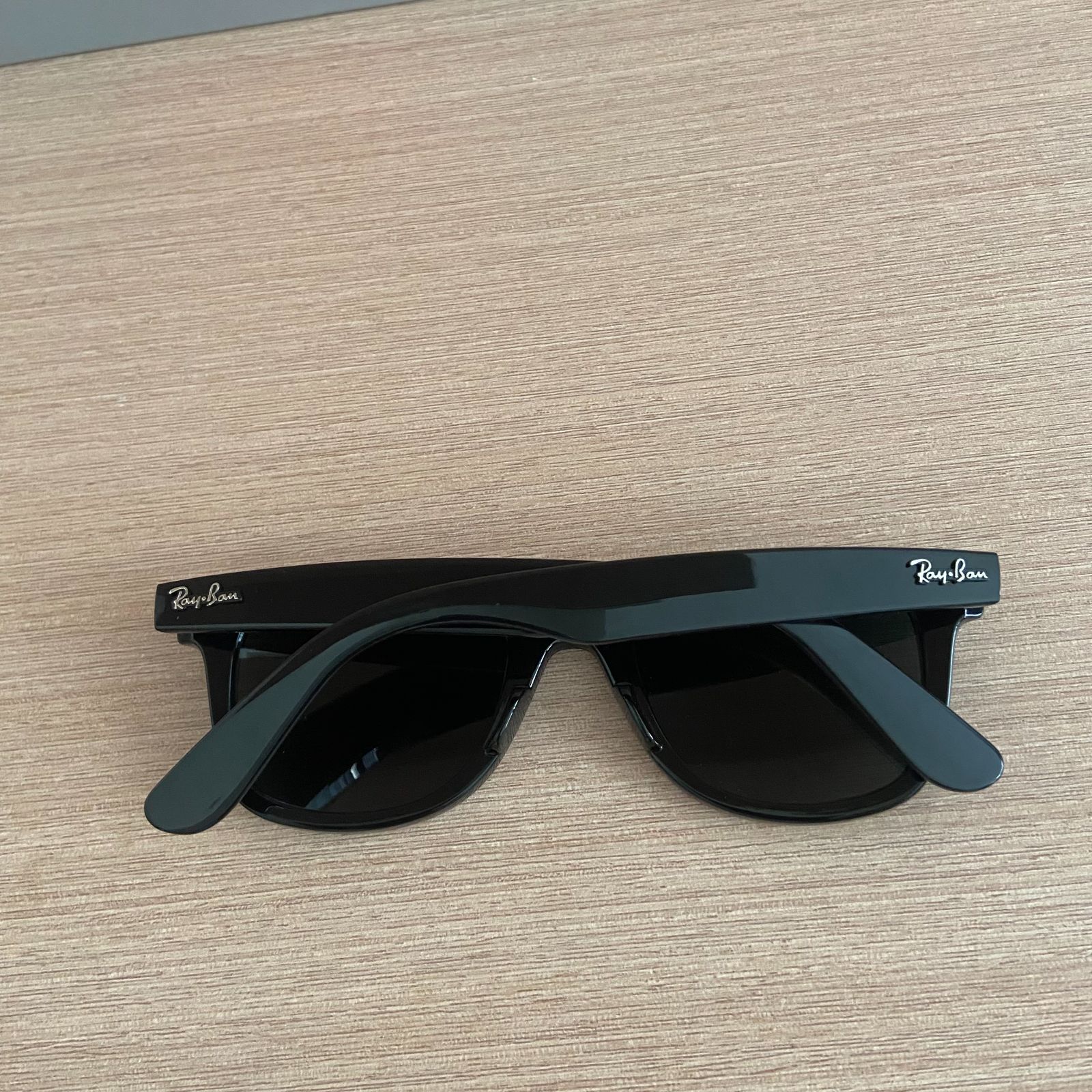 木村拓哉さん着用】Ray-Ban 調光 サングラス Wayfarer RB2140F