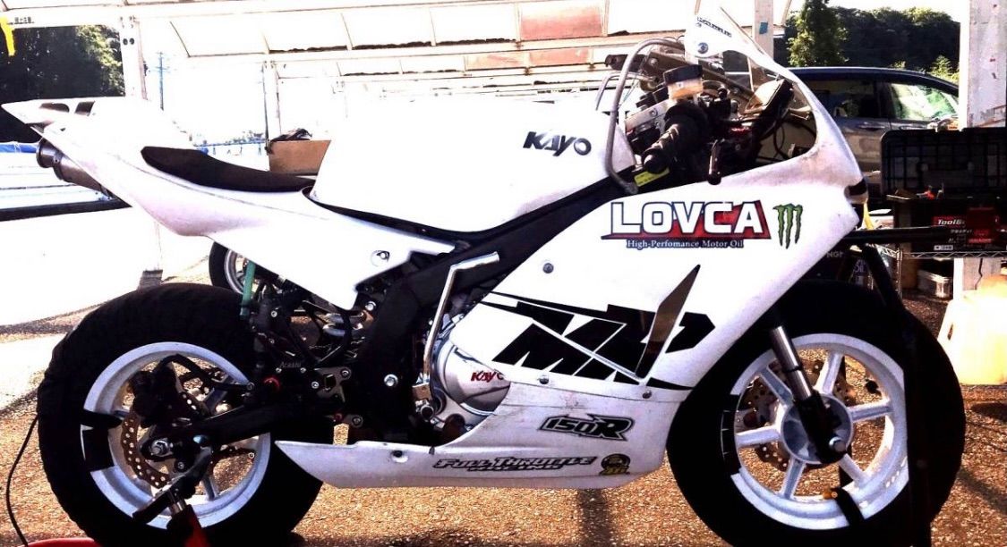 送料無料☆LOVCA RACING 10W-50 20L☆2輪4輪兼用☆日本製 - LOVCA