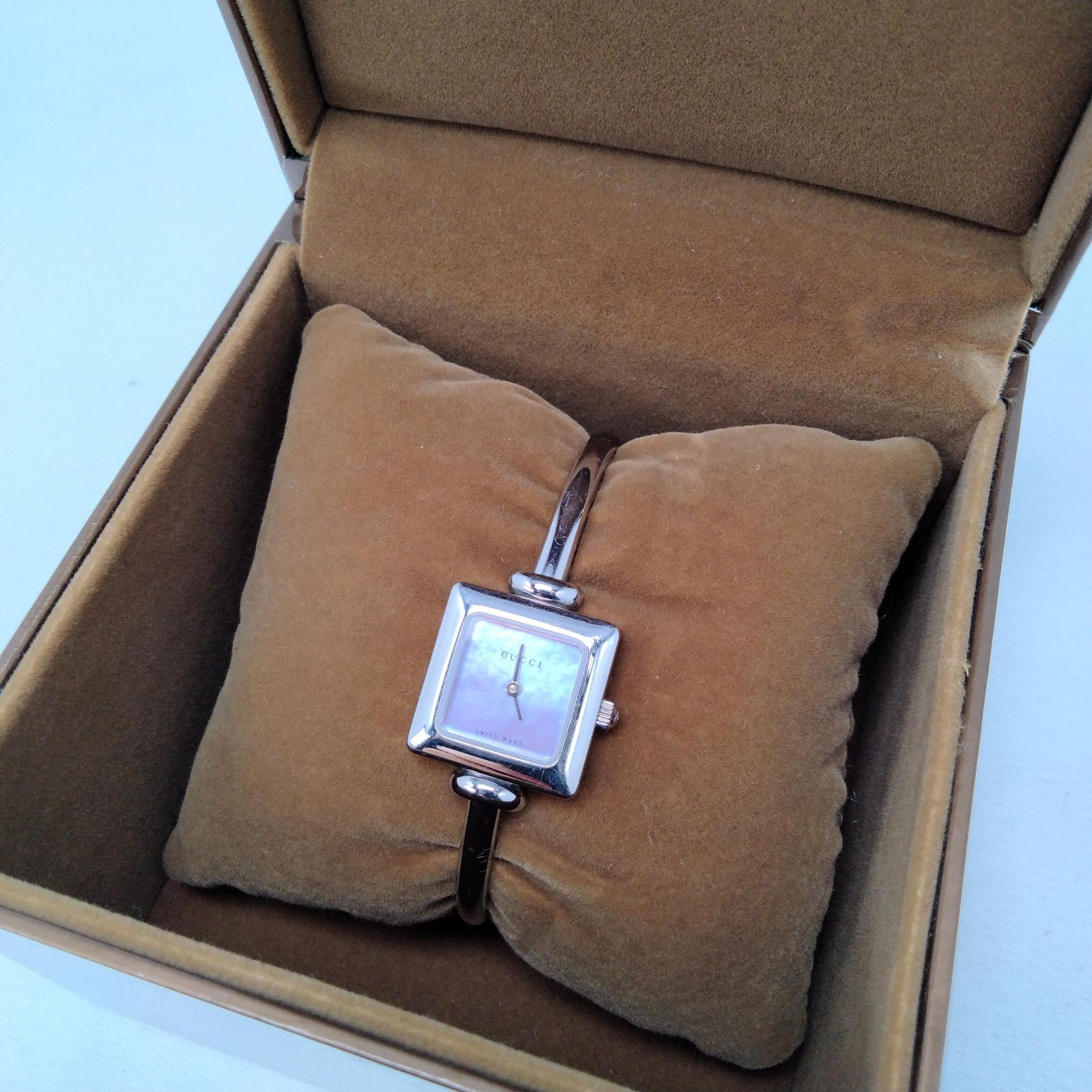 1900 バングルウォッチ