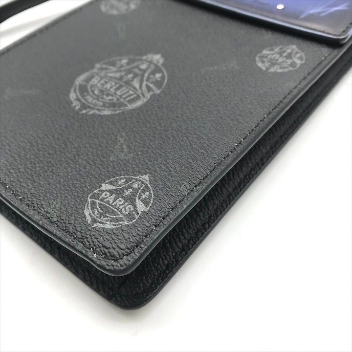 美品】Berluti ベルルッティ トラベラー フォンポーチ シグネチャー