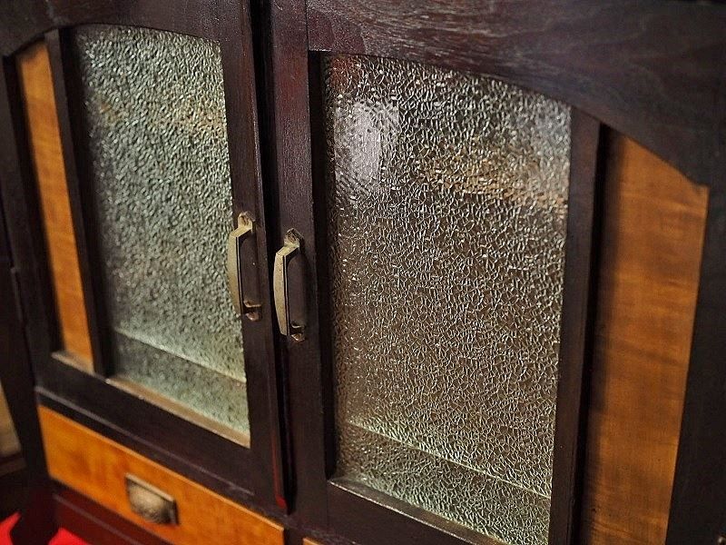 １００年モノ小型ガラスキャビネット