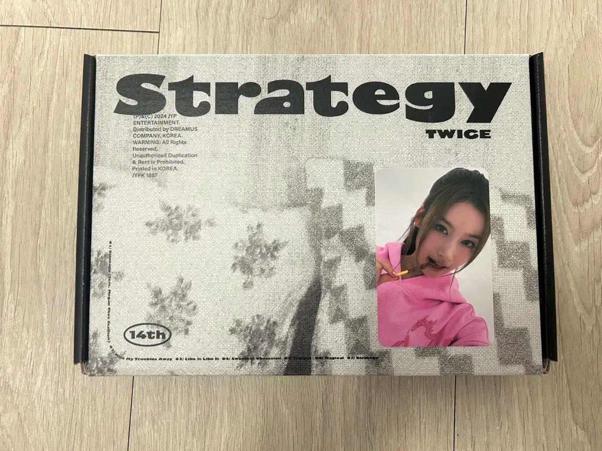 TWICE(トゥワイス) ミニ 14 家 Strategy MUSICPLANT ミュープラ ラッキードロー ラキドロ サナ