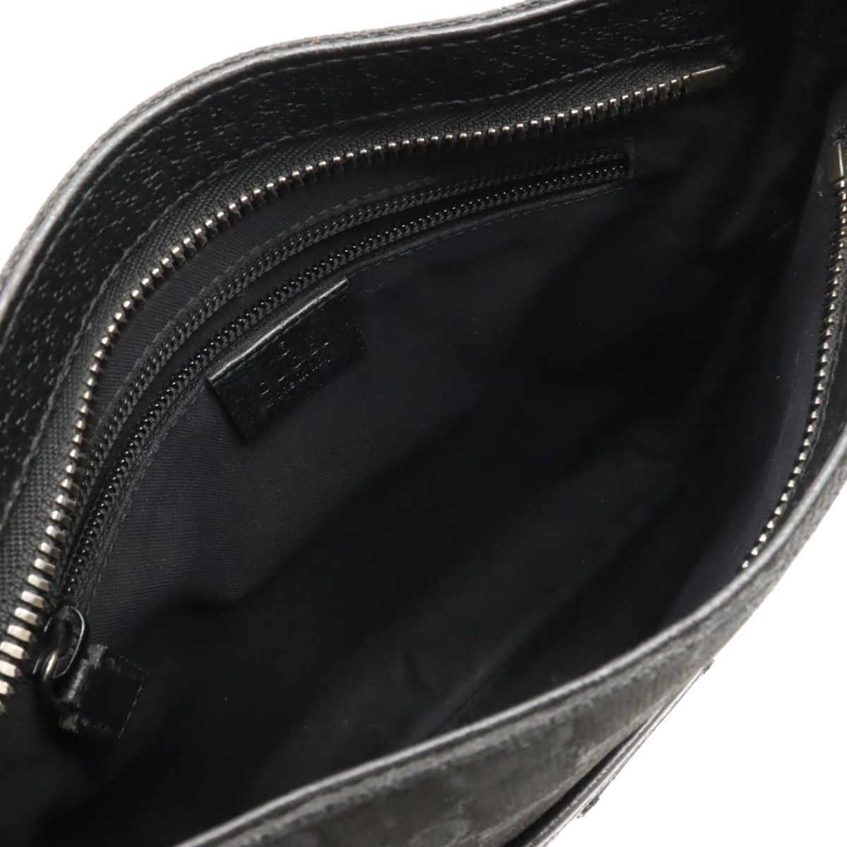 GUCCI グッチ GGキャンバス ショルダーバッグ 斜め掛け レザー  