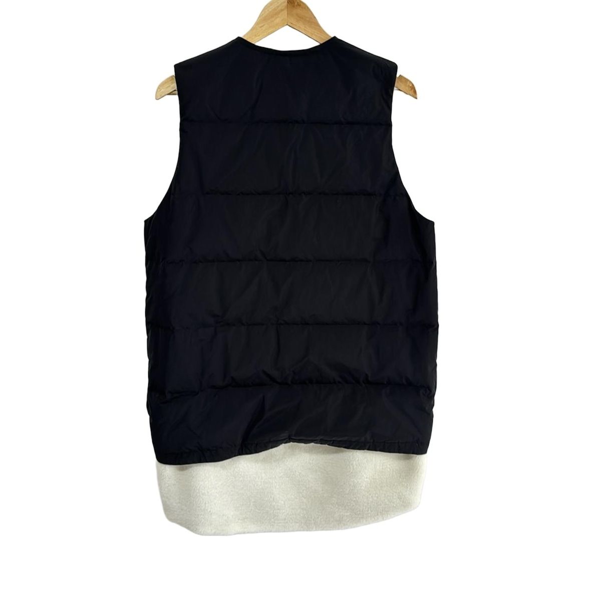 nagonstans ナゴンスタンス ダウンベスト サイズ38 M レディース - 黒×アイボリー ジップアップ ロング丈 秋 冬