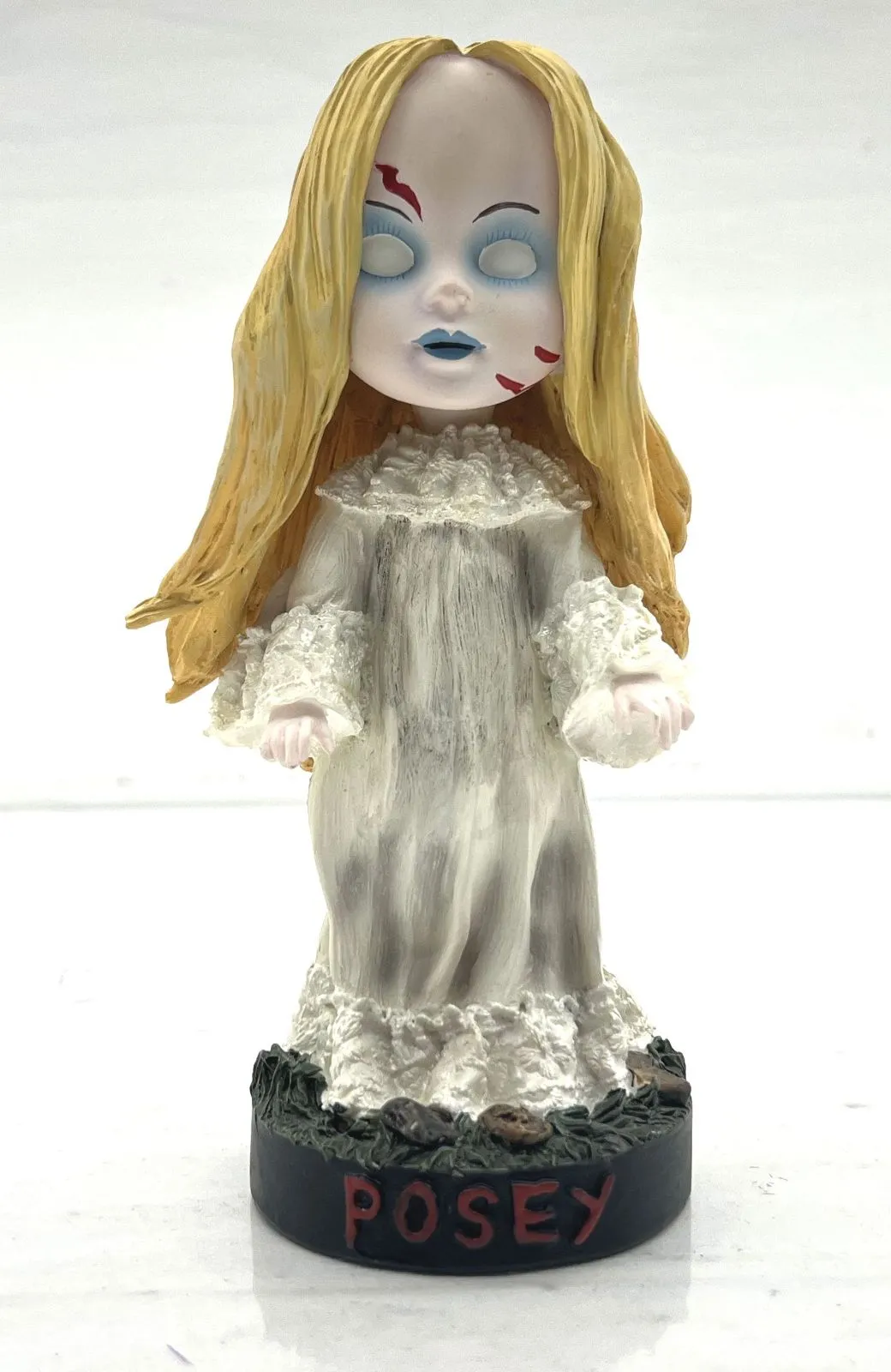 新品未開封 リビングデッドドールズ 美女と野獣 Amazon | LIVING DEAD DOLLS Mystery Collection Eggzorcist