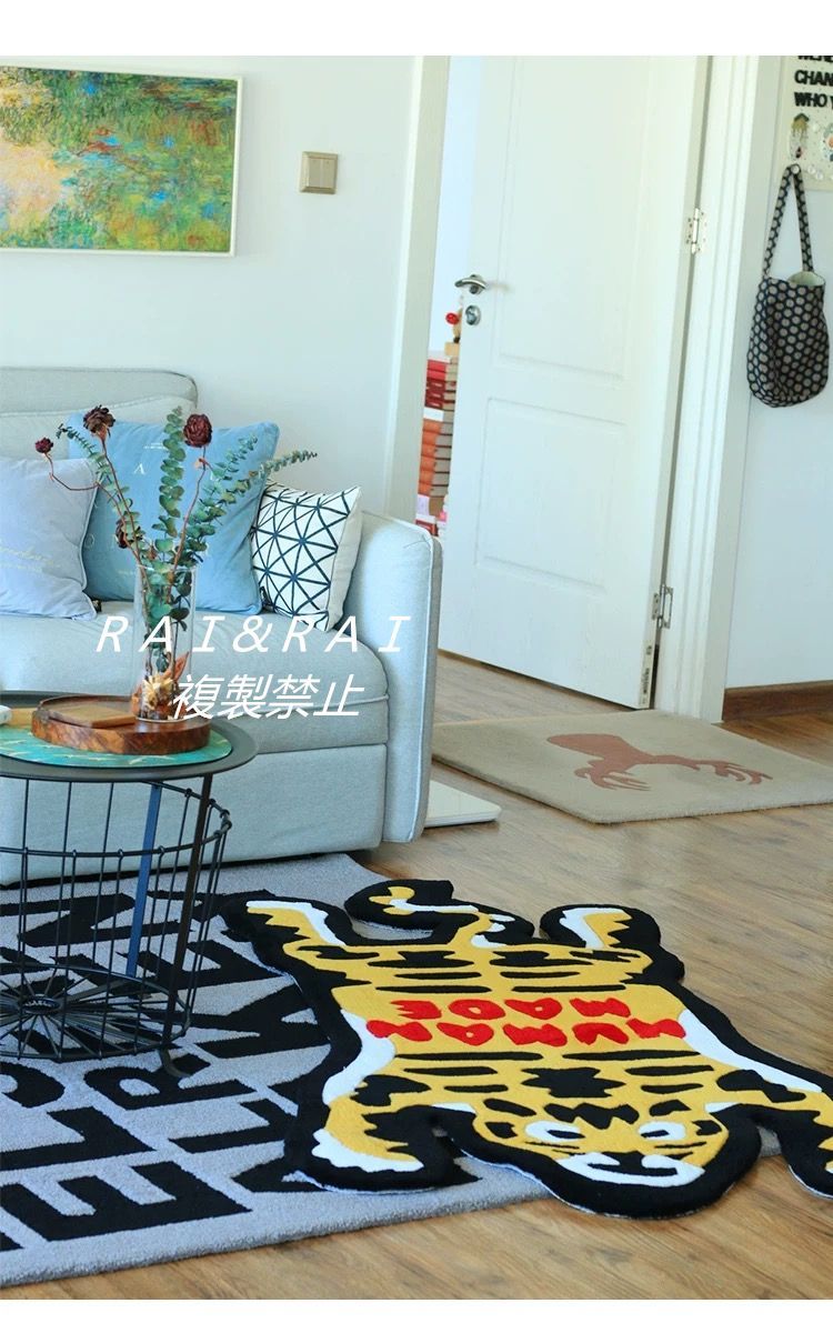 HUMAN MADE x KAWS カモ クッション ヒューマンメイド カウズ human