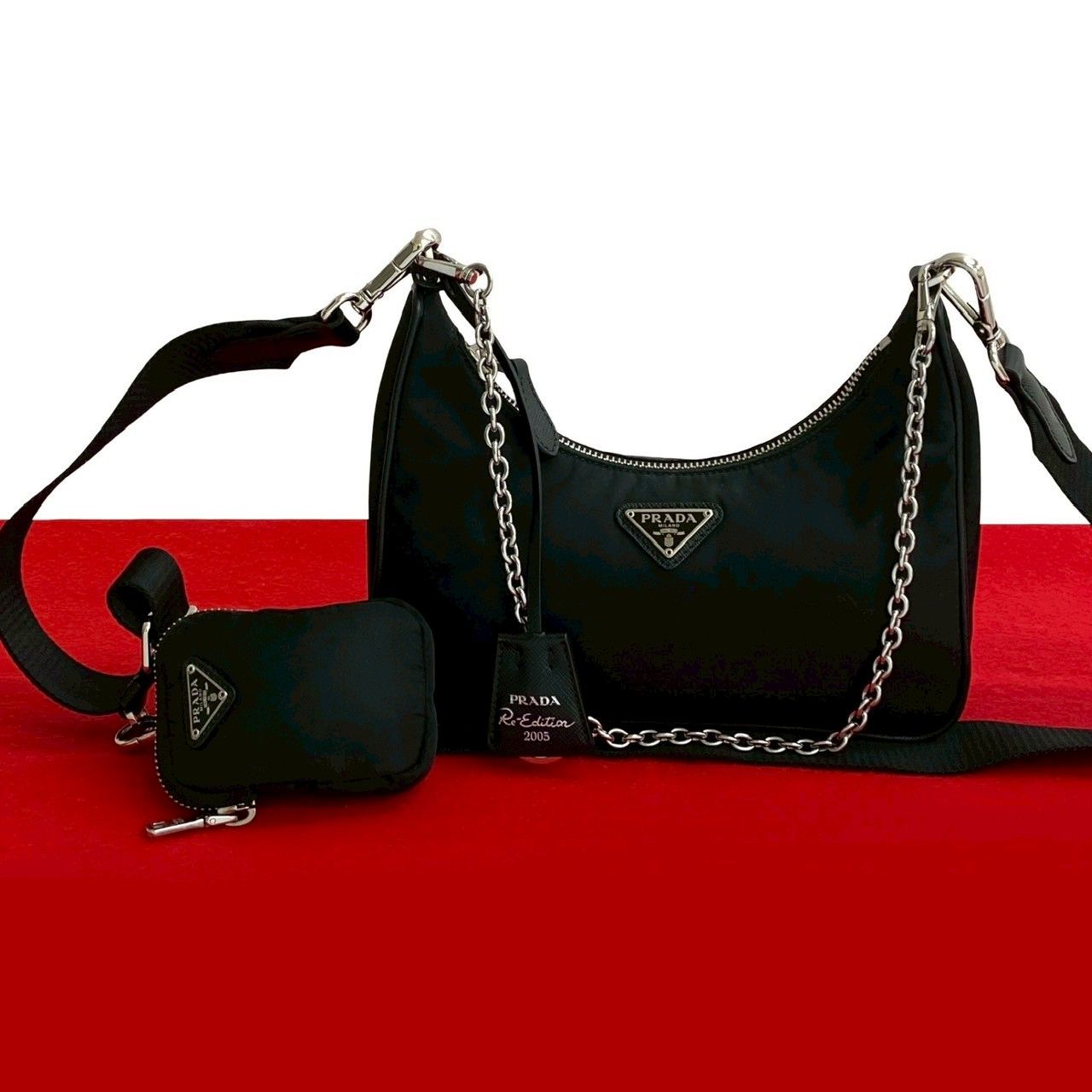 極美品✨ PRADA プラダ トート ボストンバッグ ナイロン 肩掛け 三角ロゴ PRADA 極 美品 プラダ 三角ロゴ 金具 ナイロン ショルダーバッグ
