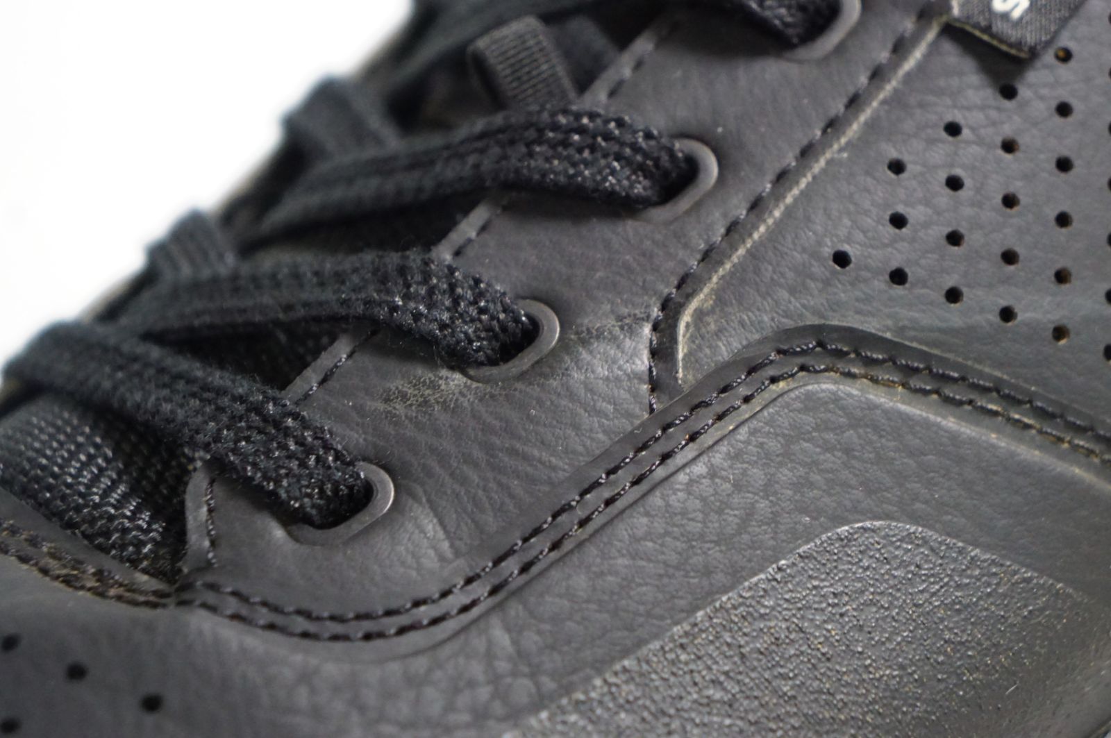 最安値で販売します。 SHIMANO シマノ SH-GF600 サイズEU42 26.5cm シューズ | バイチャリ熊谷店