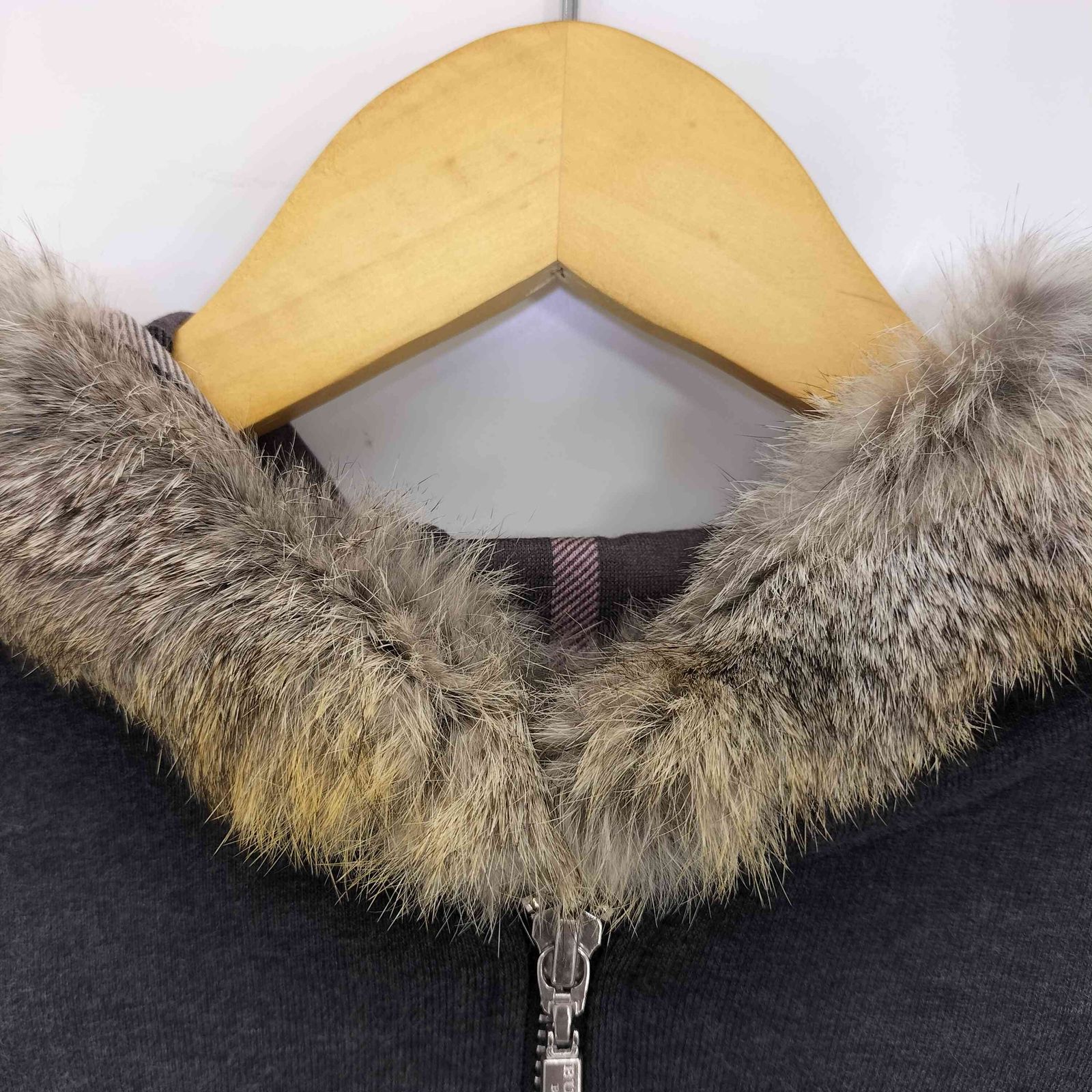 BURBERRY BLACK LABEL 毛皮ファーパーカー BURBERRY BLACK LABEL - バーバリー ブラックレーベル パーカー