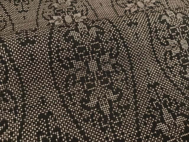 平和屋着物○本場大島紬 7マルキ 立涌花文 正絹 逸品 AAAW1834ph