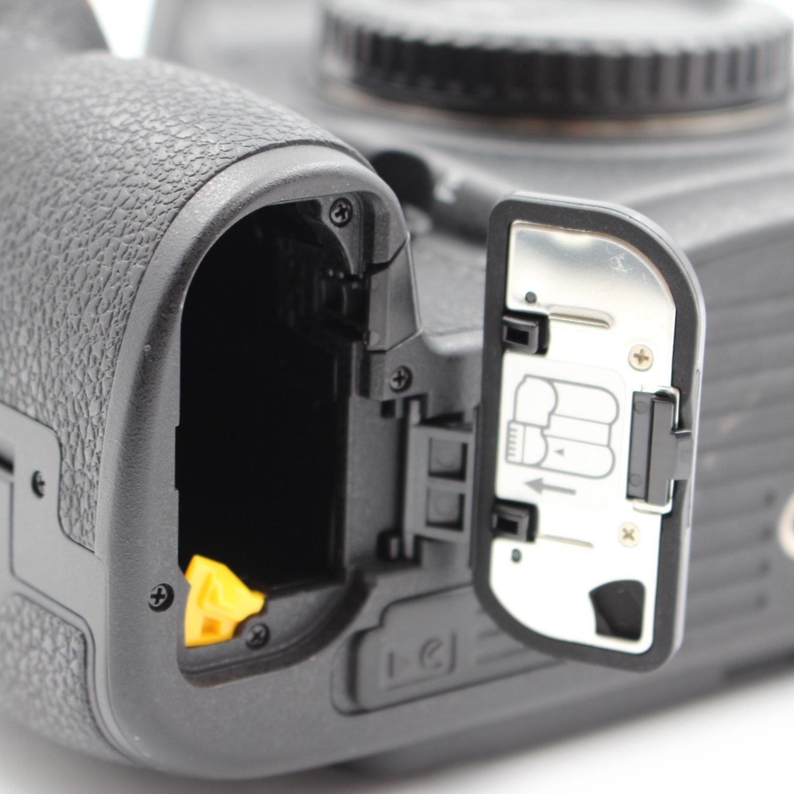 □シャッター数4468枚！訳有品□ Nikon D810 ボディ デジタル