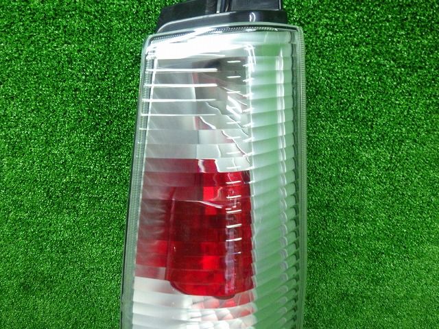 ワゴンR スティングレー 右テールレンズ MH22S 35603-58JA スズキ