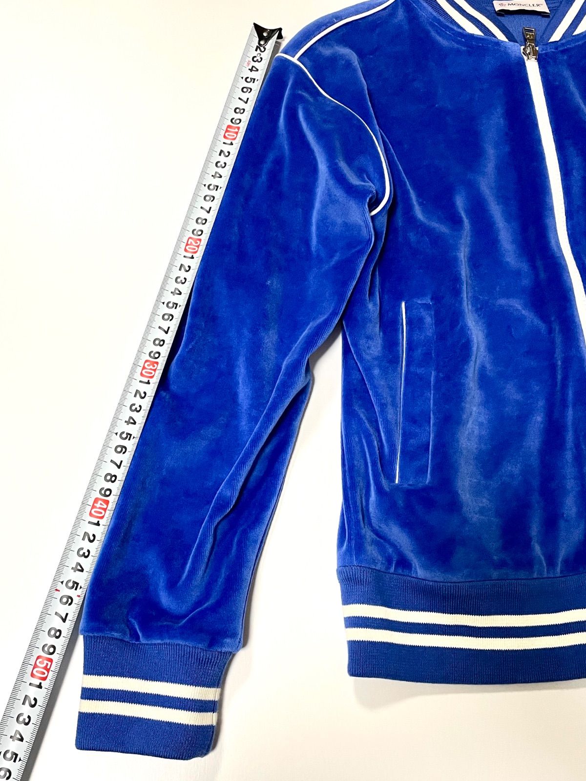 モンクレール２０２２春夏キッズコレクションのトラックジャケット size152