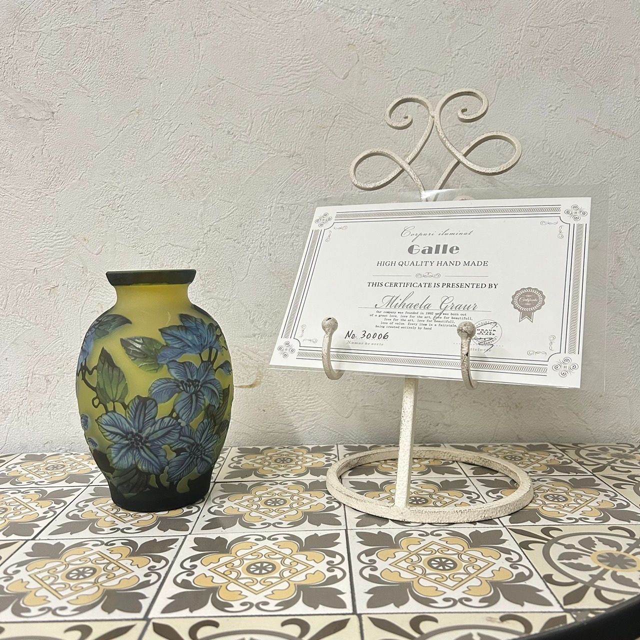【証明書】　エミールガレ 　花瓶　カメオ彫り　被せガラス　高さ17cm 証明書】 エミールガレ 花瓶 カメオ彫り 被せガラス 高さ17cm