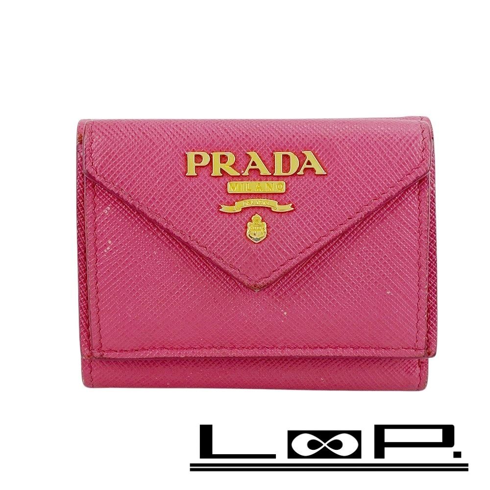 ■中古■　プラダ 三つ折り財布 コンパクトウォレット 財布 サフィアーノ ピオニー ピンク 【451102】11 □□ プラダ 三つ折り財布 コンパクトウォレット 財布 サフィアーノ