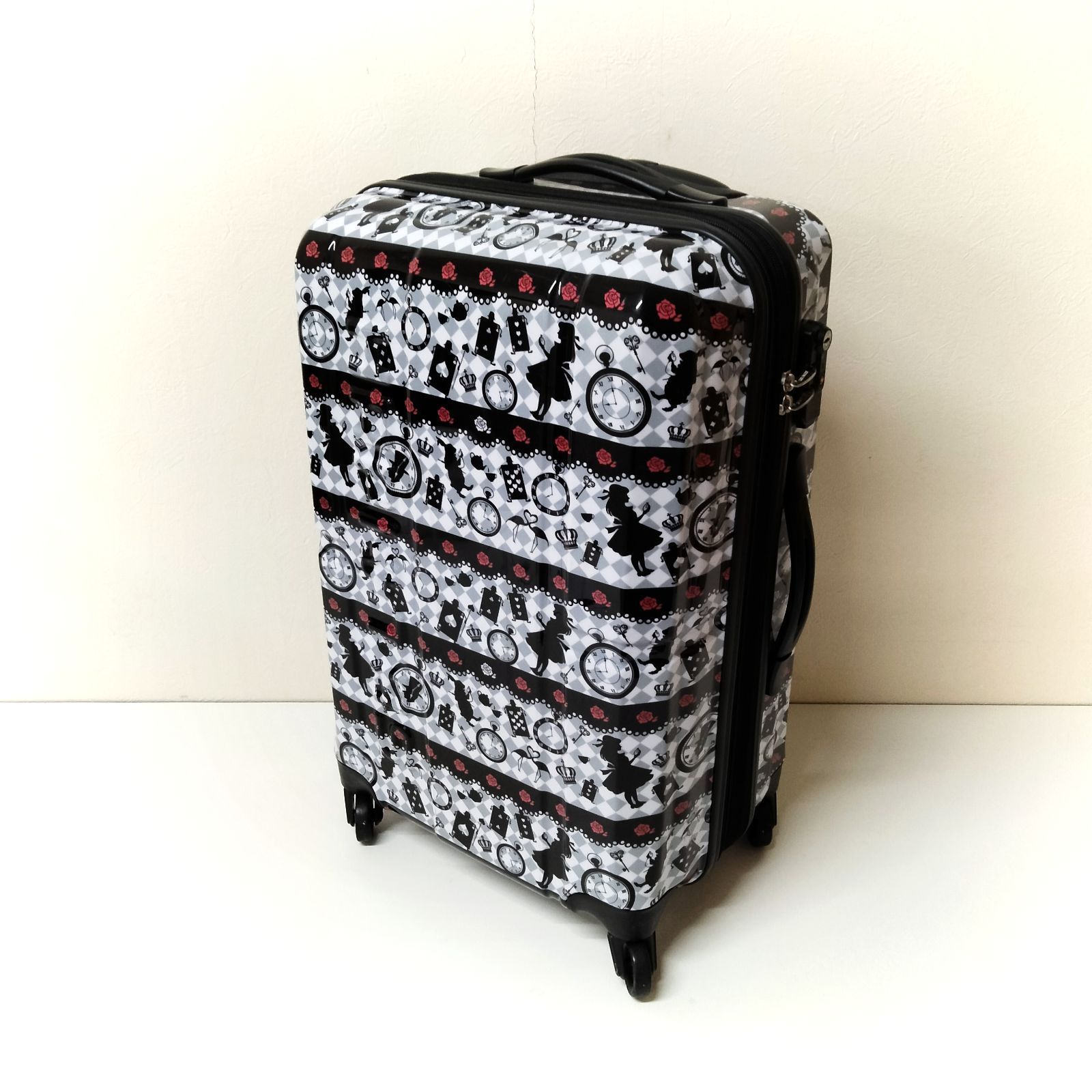 値下げ中❗️ハピタス　アリス柄　キャリーケース １回使用　☆直接受け渡し可☆ ハピタス】✨アリス✨キャリーケース 値下げ中❗️ハピタス アリス柄