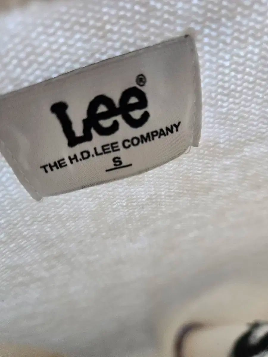 Lee ニット