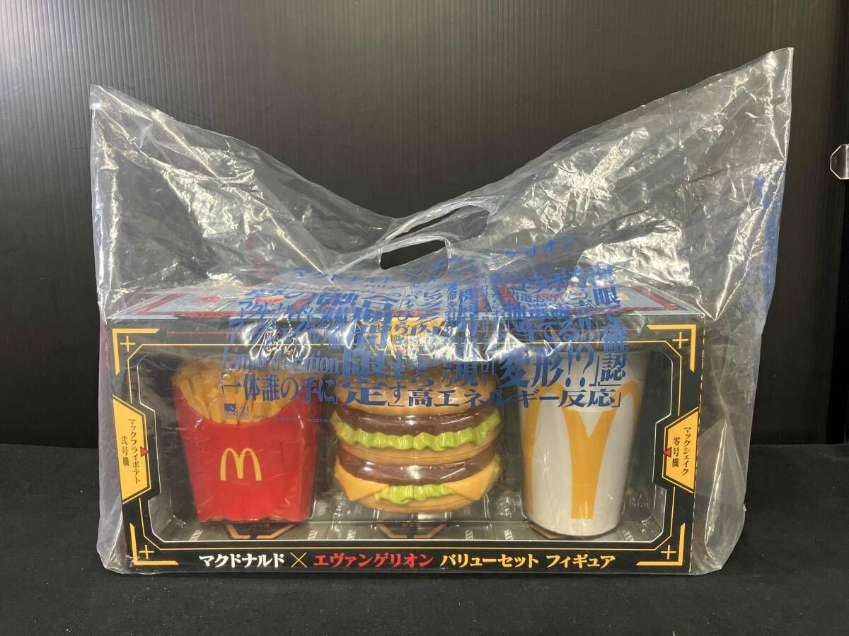 マクドナルド バリューセット フィギュア 初号機・弐号機・零号機3体の変形ロボット！マクドナルド
