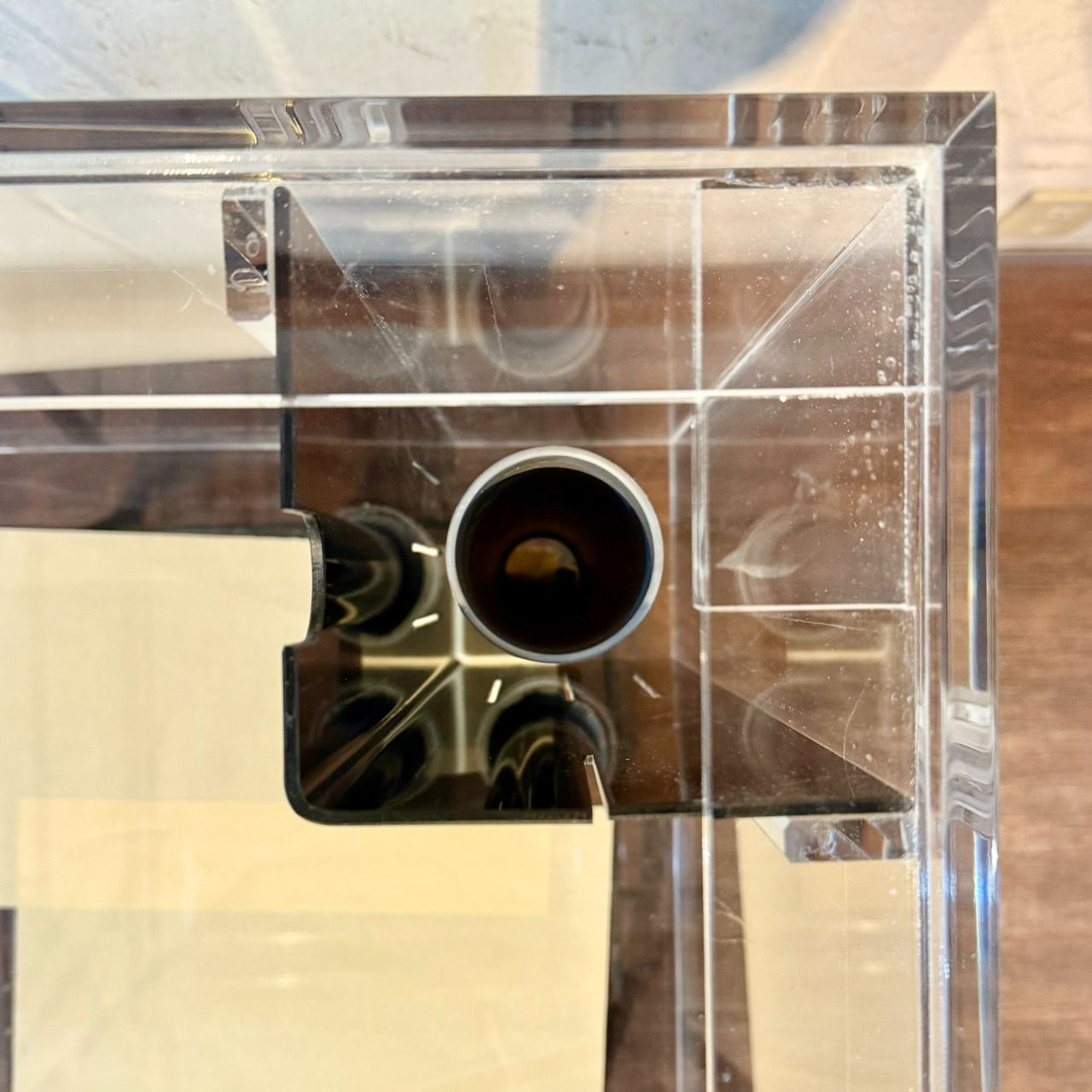 アクリル水槽 可動式セパレートタイプ 600×300×450 アクリル水槽 可動