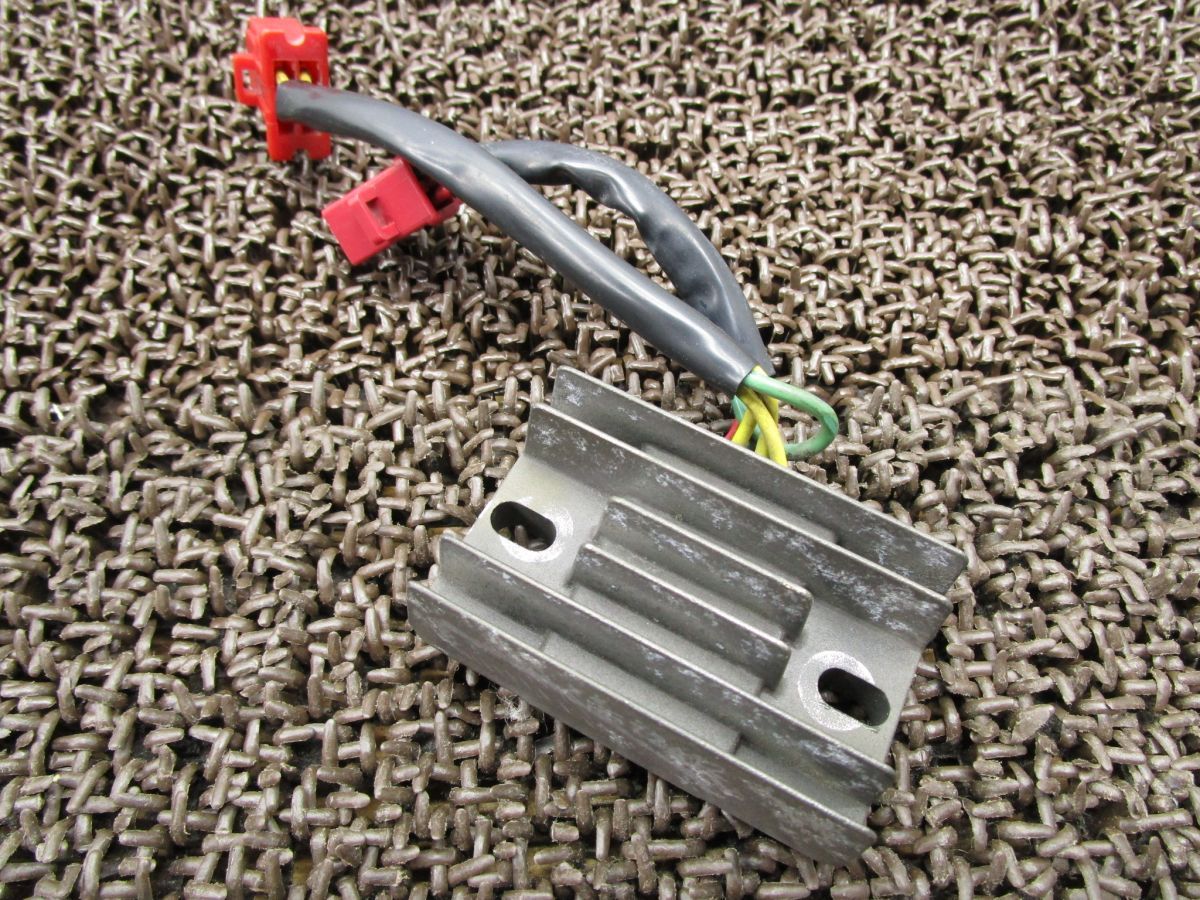 NSR250R レギュレター ○K48！MC18 ホンダ 【 MC16E 】