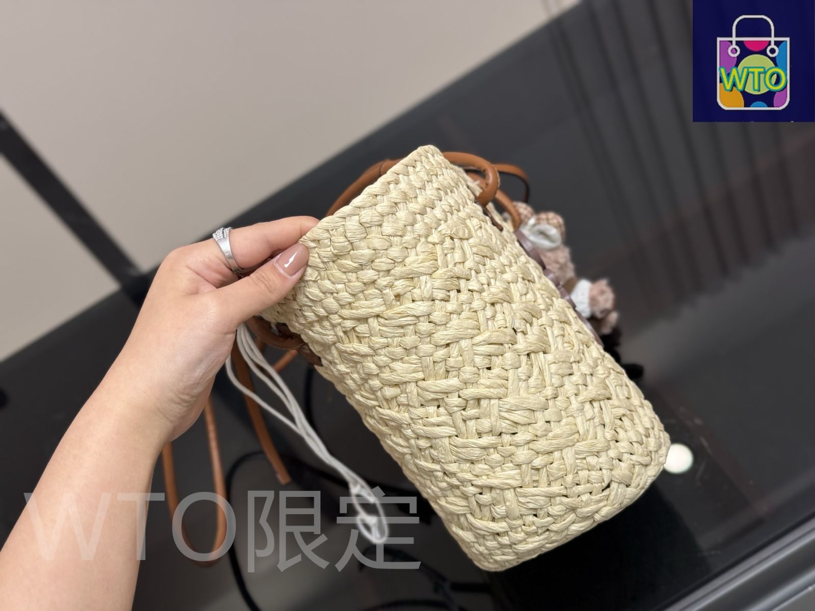 10万タグ付 ロエベ LOEWE かぎ針編み トカゲトップ コットン S 港区 10万タグ付 ロエベ LOEWE かぎ針編み トカゲトップ コットン S