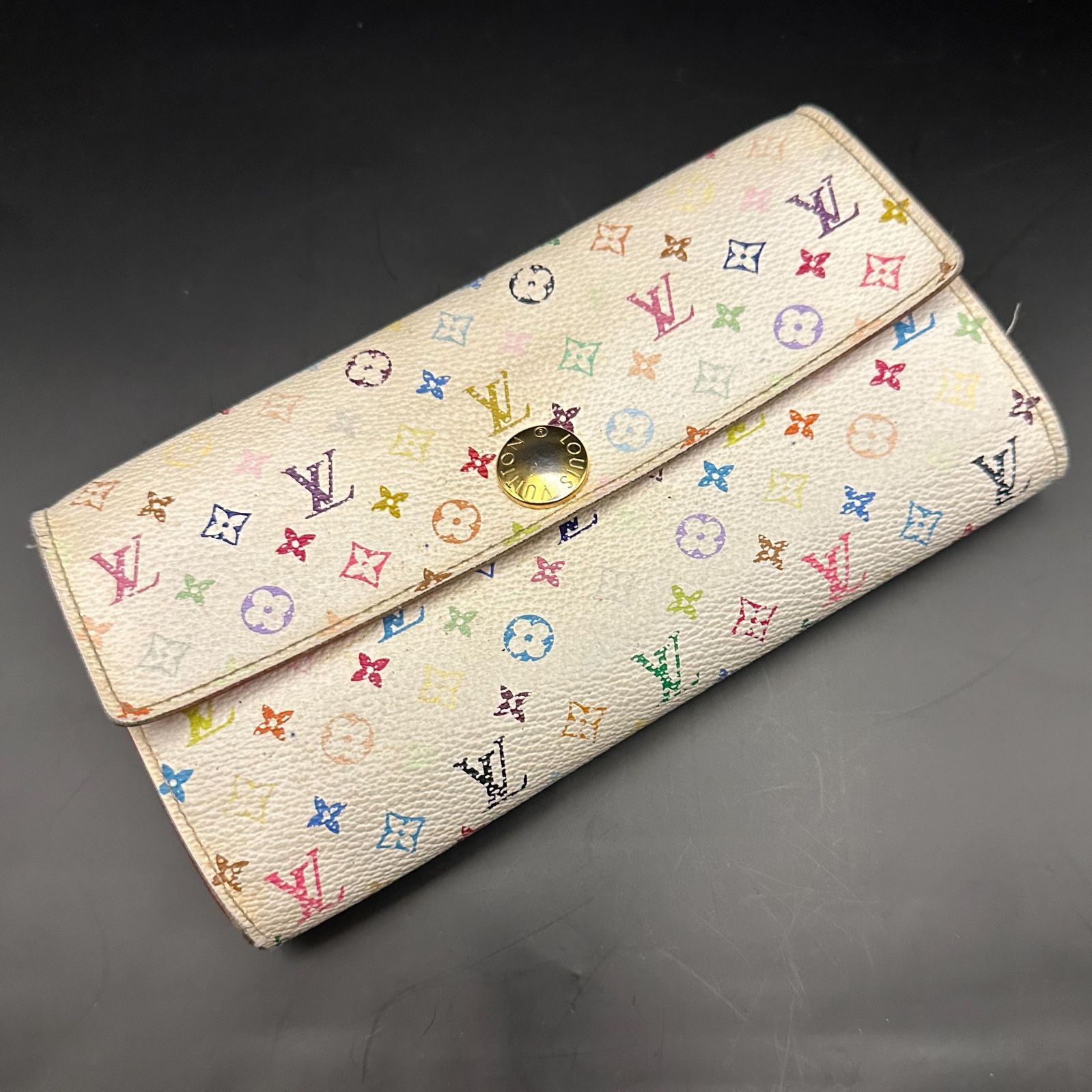 [銀蔵]中古ルイヴィトン マルチカラー ポルトフォイユサラ 黒/グルナード M93747 レディース 長財布 ABランク LOUIS VUITTON LOUIS VUITTON ポルトフォイユ サラ モノグラム マルチカラー 財布