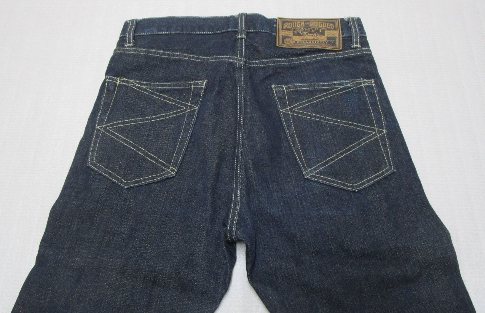 ROUGH AND RUGGED ラフアンドラゲッド デニムパンツ - メルカリ
