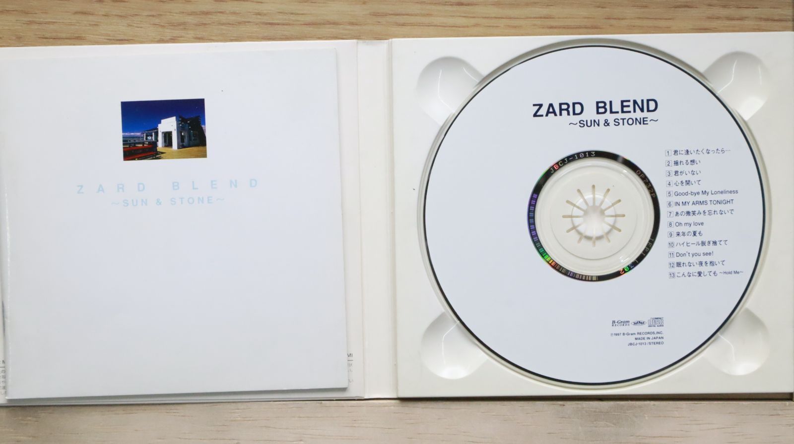 国内盤CD★ザード/ZARD■ ZARD BLEND～SUN&STONE  ■4996857000392/JBCJ-1013【国内盤 /邦楽】F02187