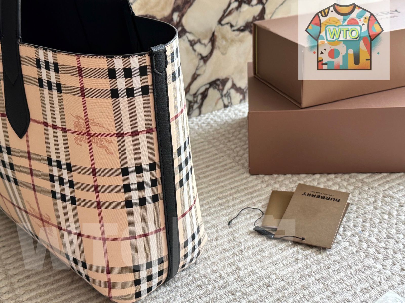 今日WTO】Burberry バーバリー クラシック ダブルサイド トート