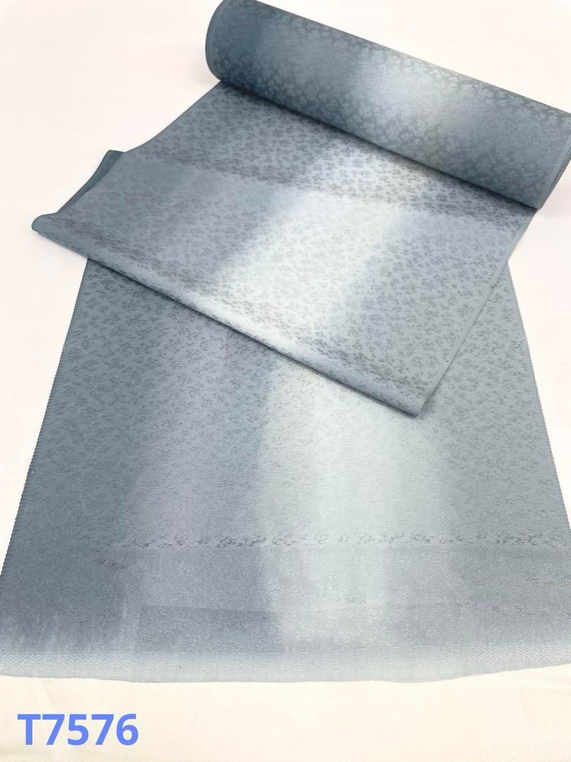 小紋 紋意匠 縦ぼかし ブルーグレー色系 正絹 反物 - メルカリ