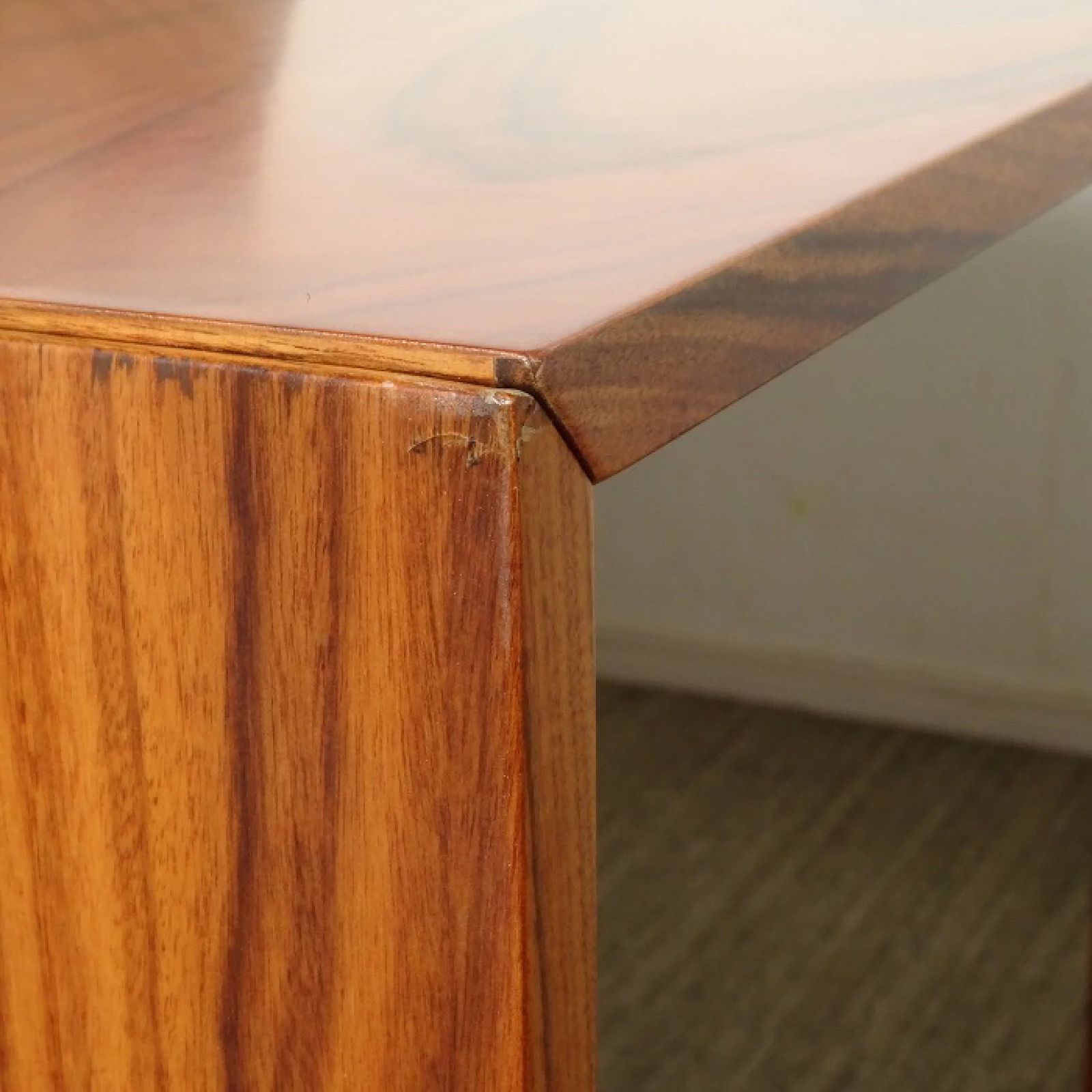 ◾︎SELUNO◾︎ 【展示美品】Cassina カッシーナ 370 EL DOM