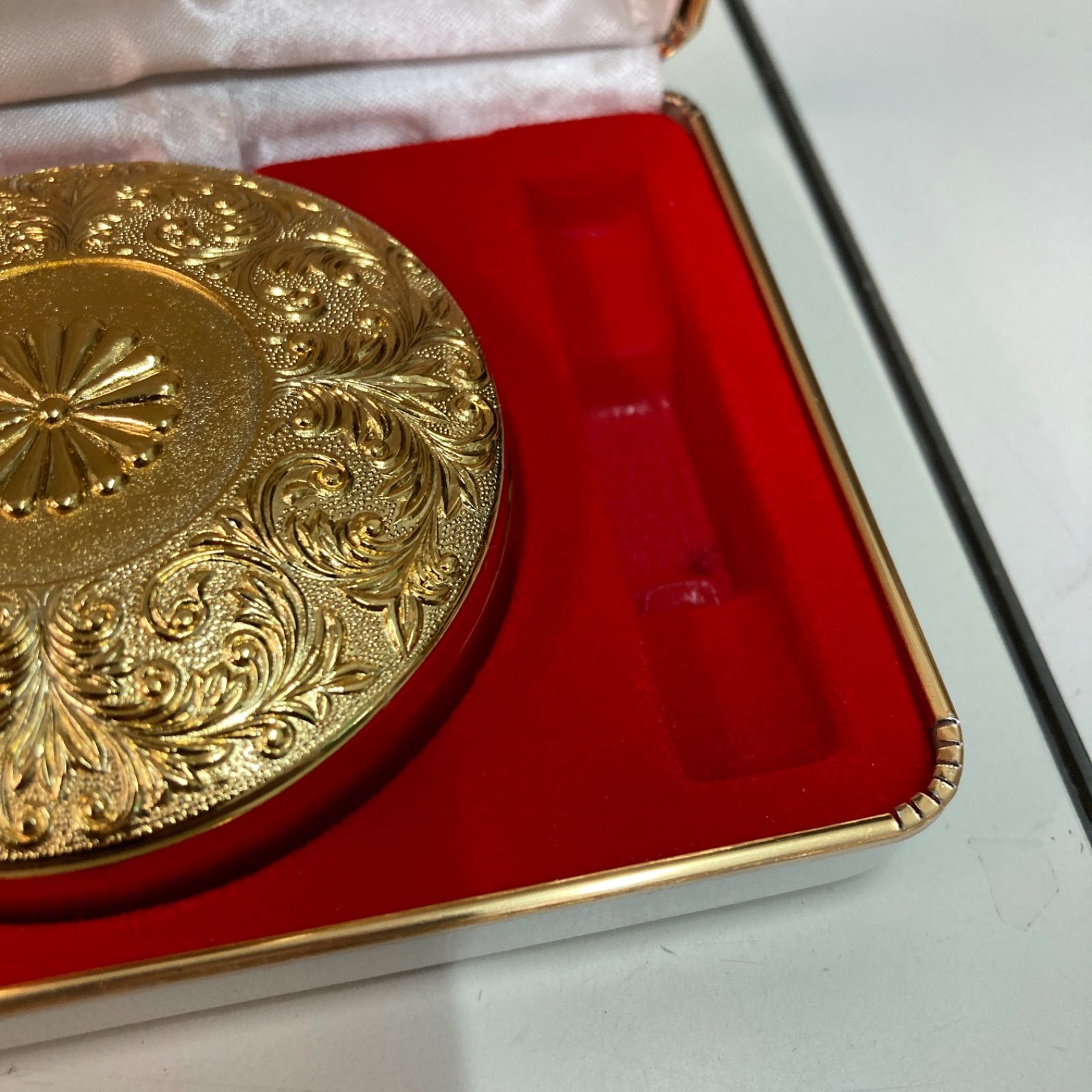 未使用 叙勲記念 朱肉ケース,朱肉入れ 24KGP刻印 ネーム刻印あり 未