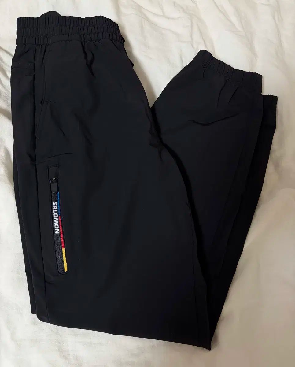 SALOMON ジョガーパンツ xs