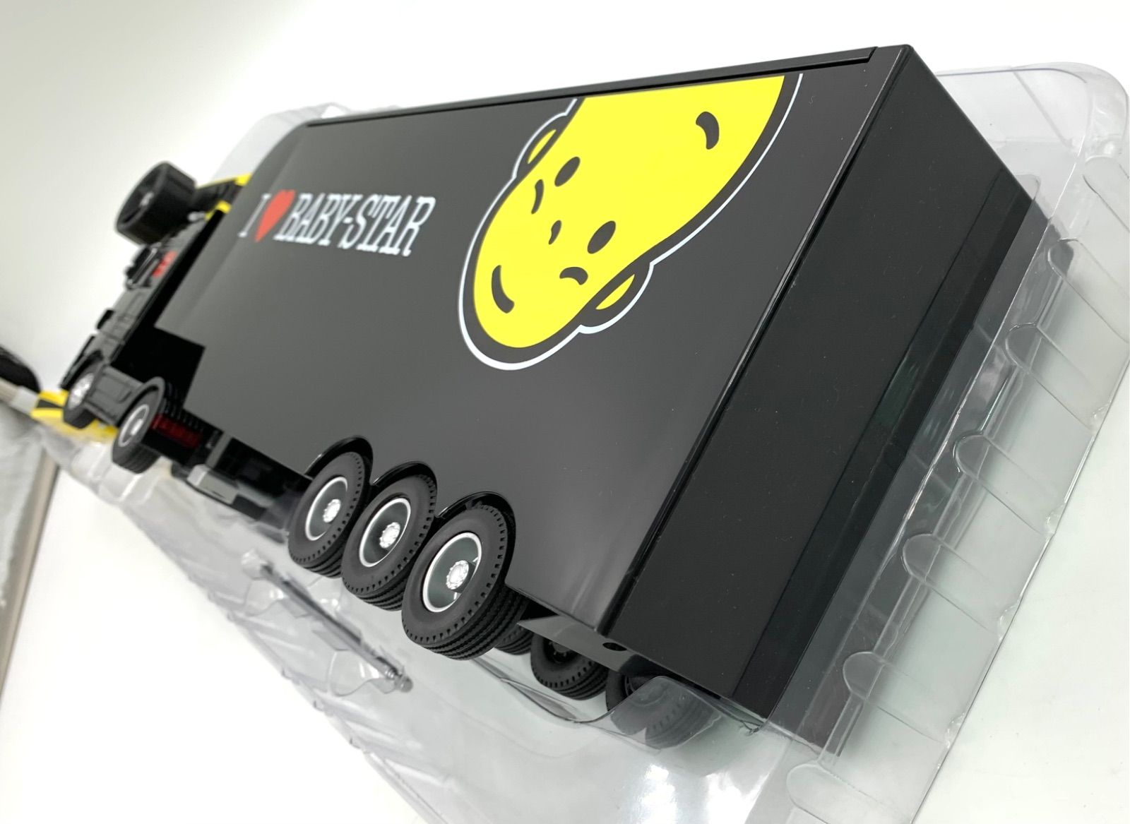 ベビースターラジコントレーラー メルセデスベンツ おやつカンパニー