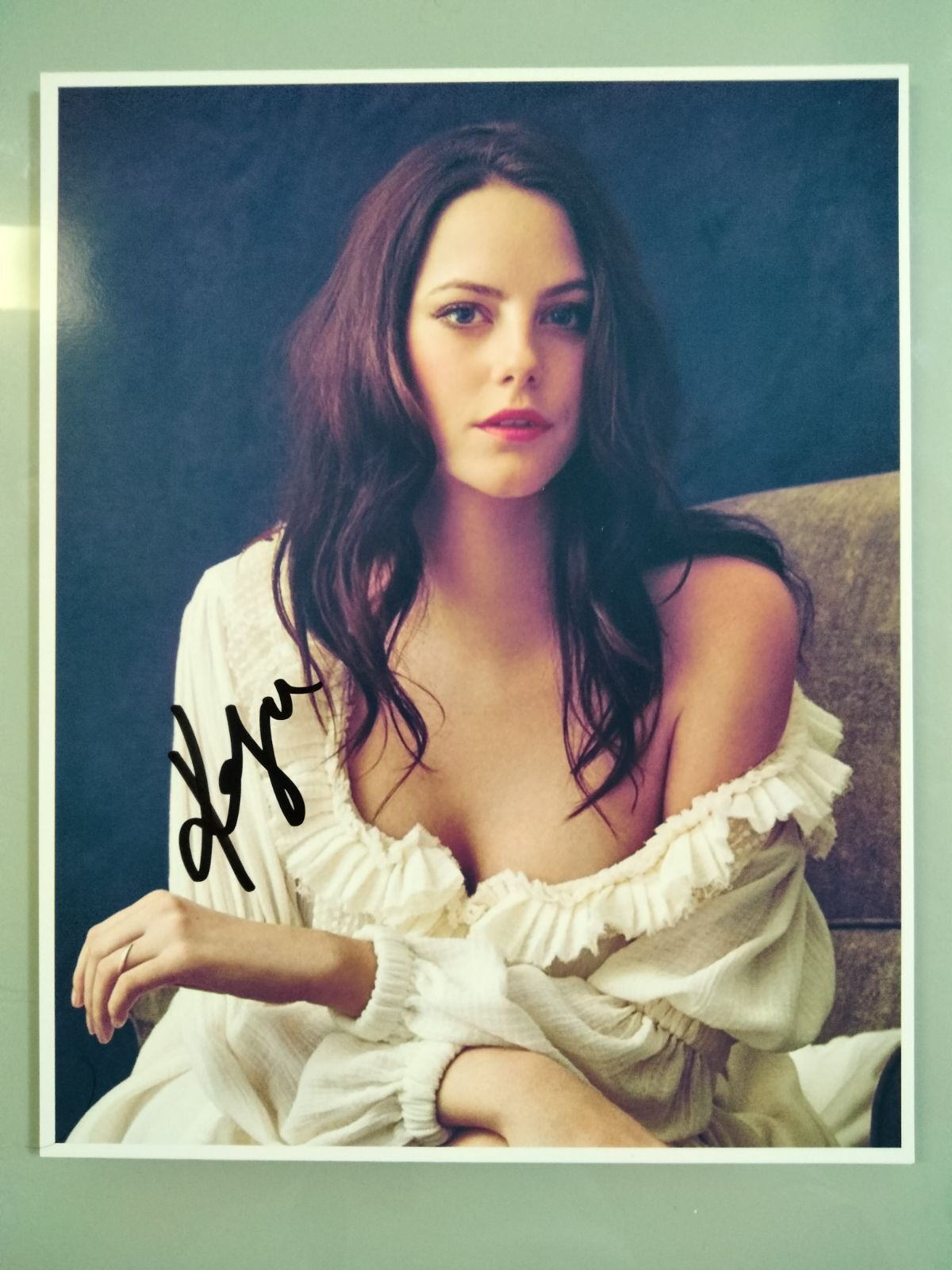 カヤ・スコデラリオ直筆サイン入り超大型写真…Kaya Scodelario…メイ カヤ・スコデラリオ直筆サイン入超大型写真…Kaya Scodelario