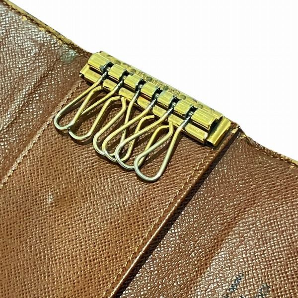 Vuitton モノグラム