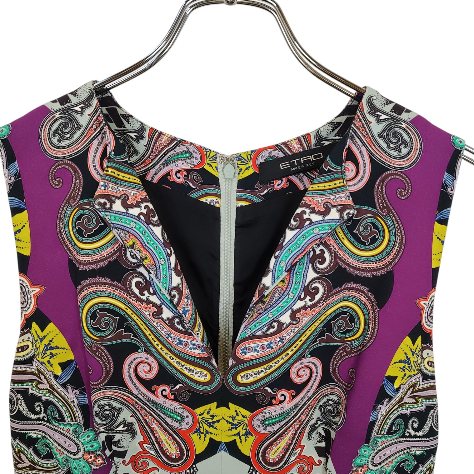 ETRO　イタリア製　ワンピース　ノースリーブ　ペイズリー　大きいサイズ　XL ETRO エトロ ワンピース 良好 サイズ:38 マルチカラー
