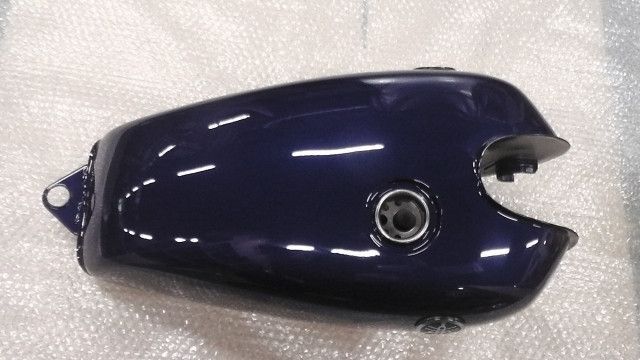 SR400FI RH03J-000xxx の タンク:#1713855342 - メルカリ